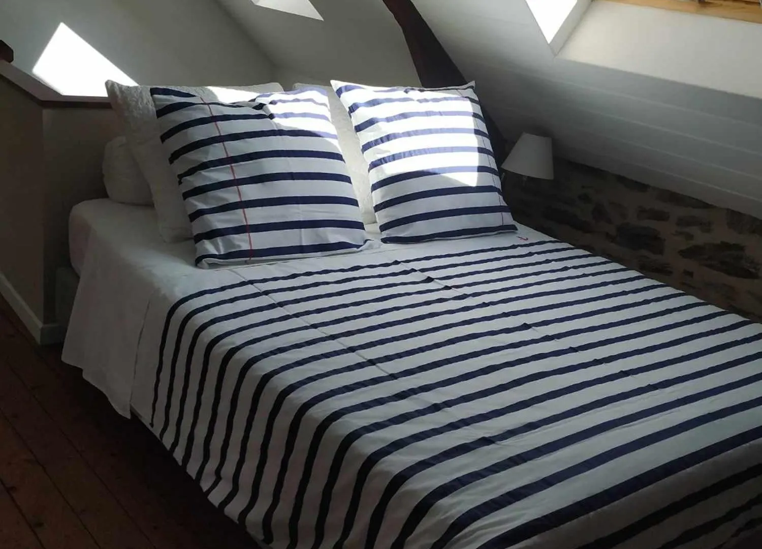Studio Marie Cancale 0*,